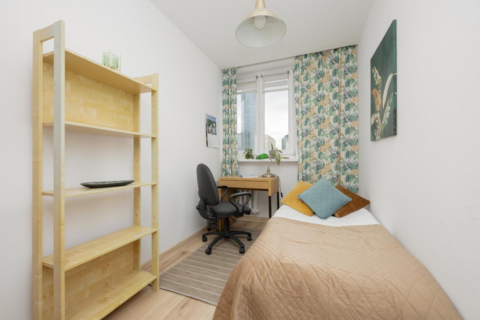City Center Flowers Near Rondo Onz By Renters Apartament *
